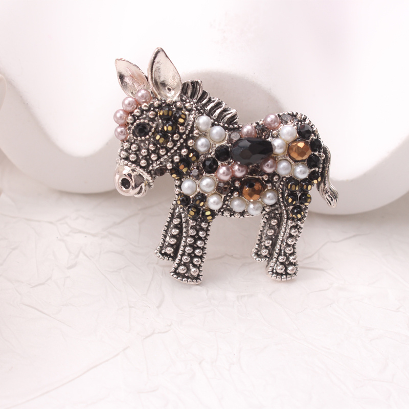 Image of This Stylish Donkey Brooch And Pin Jewelry Piece With A Design, Ideal For Enhancing Different Outfits Like Scarves, Jackets, And Bags, Making It A For Weddings, Parties, And Festive Presents