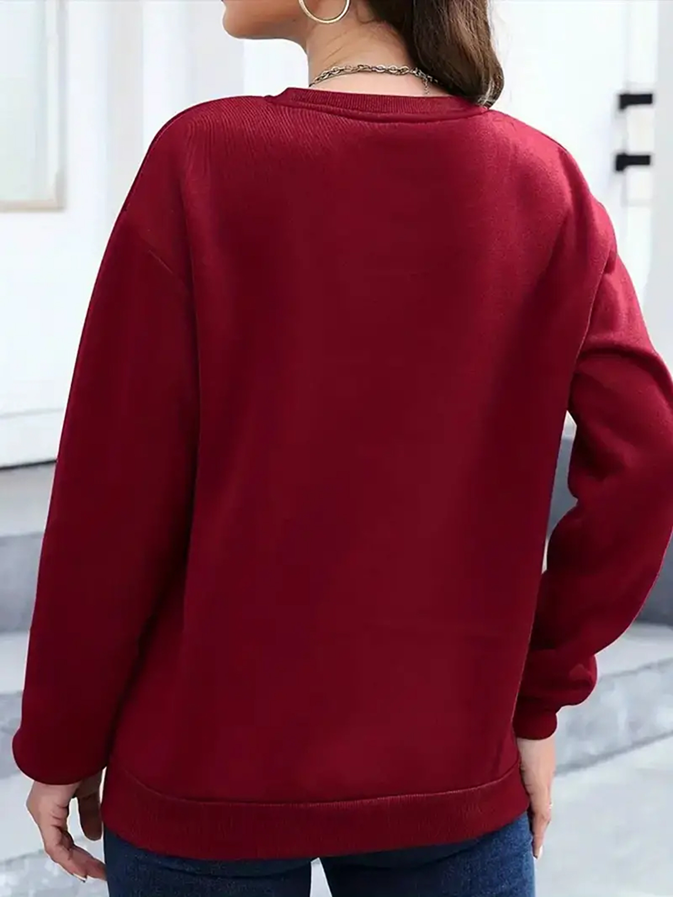 1 pièce Haut surdimensionné rose pour femmes Y2K avec inscription de bout en point - Pull ample à col rond, lavable en machine et adapté aux saisons (pas d'utilisation sèche)