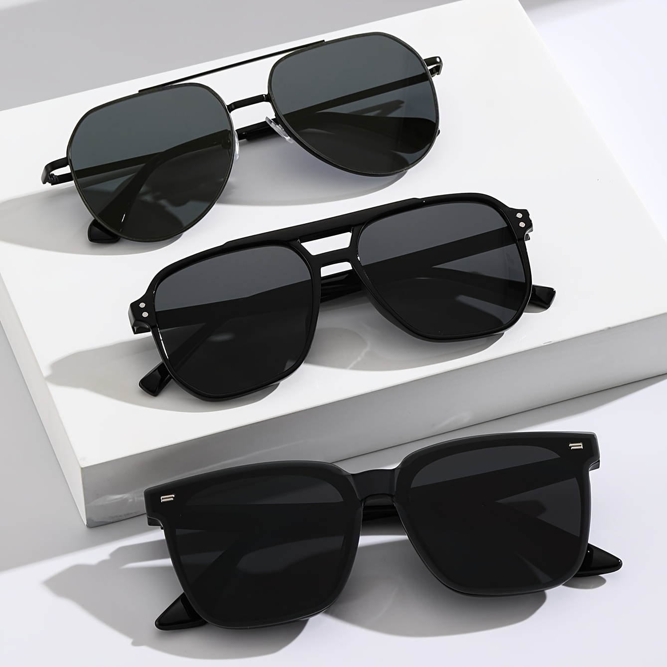 Image of 3pcs Retro Street Style Glasses - Full-rim Geometric Frame Suitable For Casual Wear, Vintage Fashion Eyewear, Christmas Gift Ideas, Full-frame Glasses For Everyday Accessories (no Accessories)