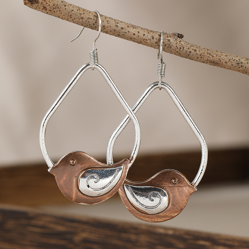 TEMU Boucles d'oreilles rétro vintage avec pendentif oiseau , accessoires de bijoux amusants pour les fêtes d'année des femmes, cadeaux parfaits pour