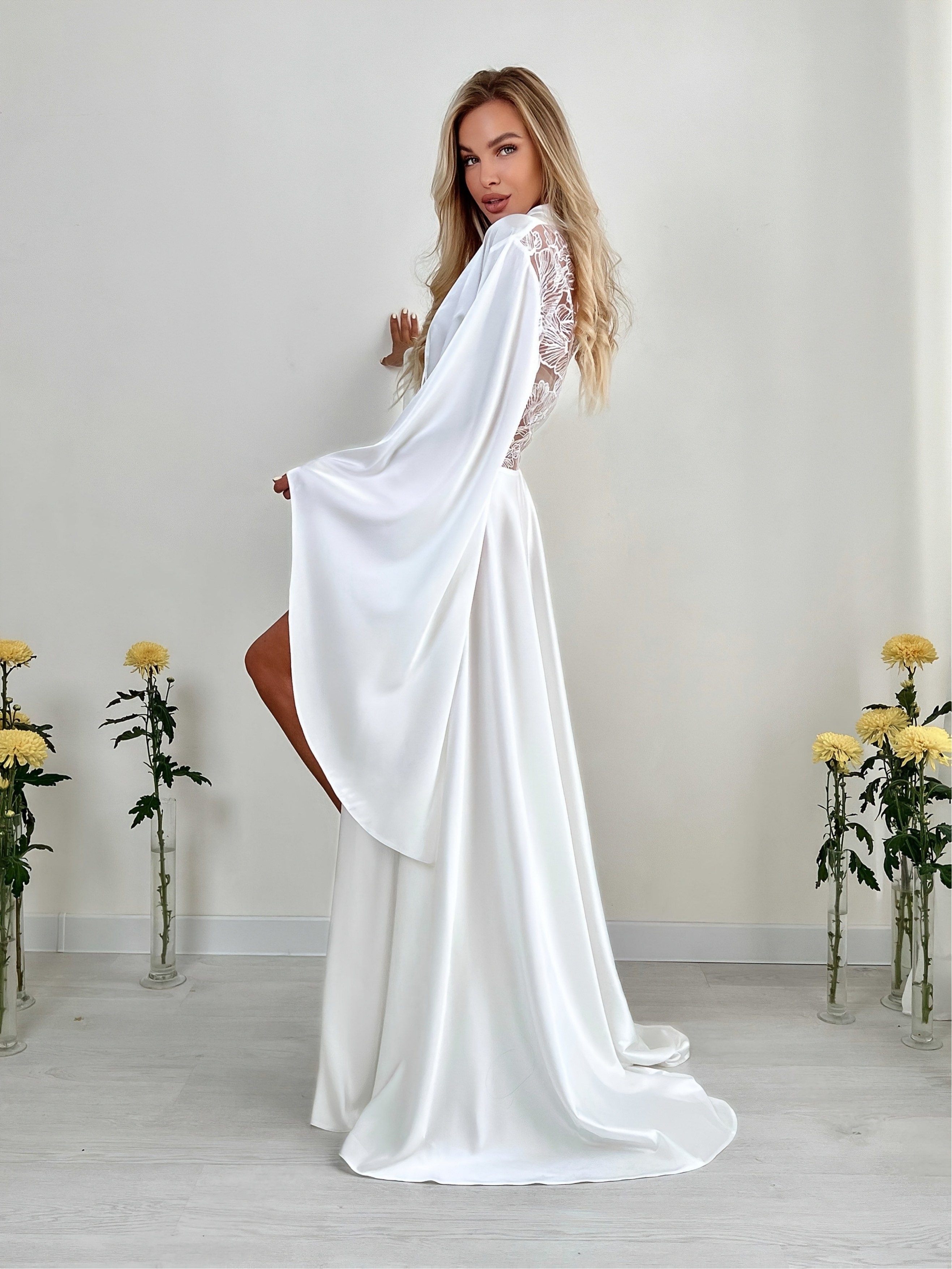 Adult Matte Choir Robe  Unisex Graduation Gown For Church, Judge Robe  Costume, 100% Polyester (Size S,
