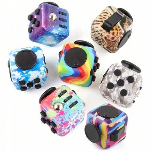 1pc random color adult relax and anxiety relief tools anxiety toy games classic controllers on toys with multiple anxiety relief functions