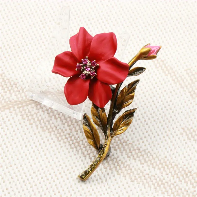 1 dona nafis gul naqshli brosh pin, 1 dona nafis hashamatli gul naqshli brosh pin, yangi emal qizil gul, yashil ta'sir bilan, zamonaviy aksessuar belgi, sovg'alar va bayramlar uchun tafsilotlar 4