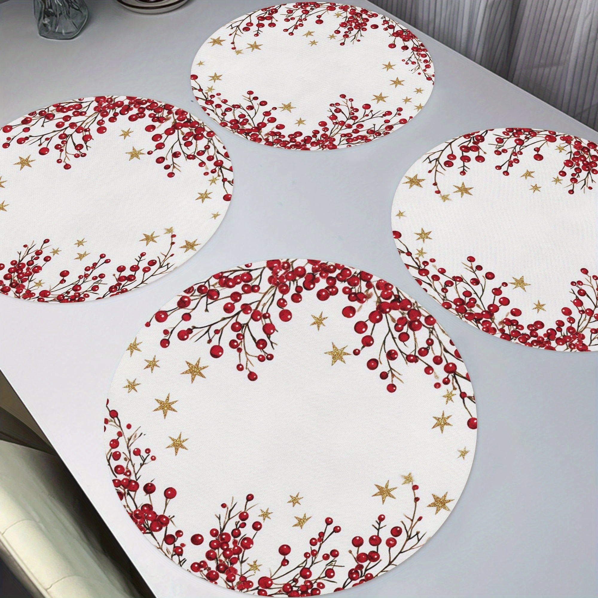 

Christmas Polyester Round Placemats - Set Of 4, Woven Hand Washable Mats With Berry And Star Wreath Design For Dining And Party Decoration