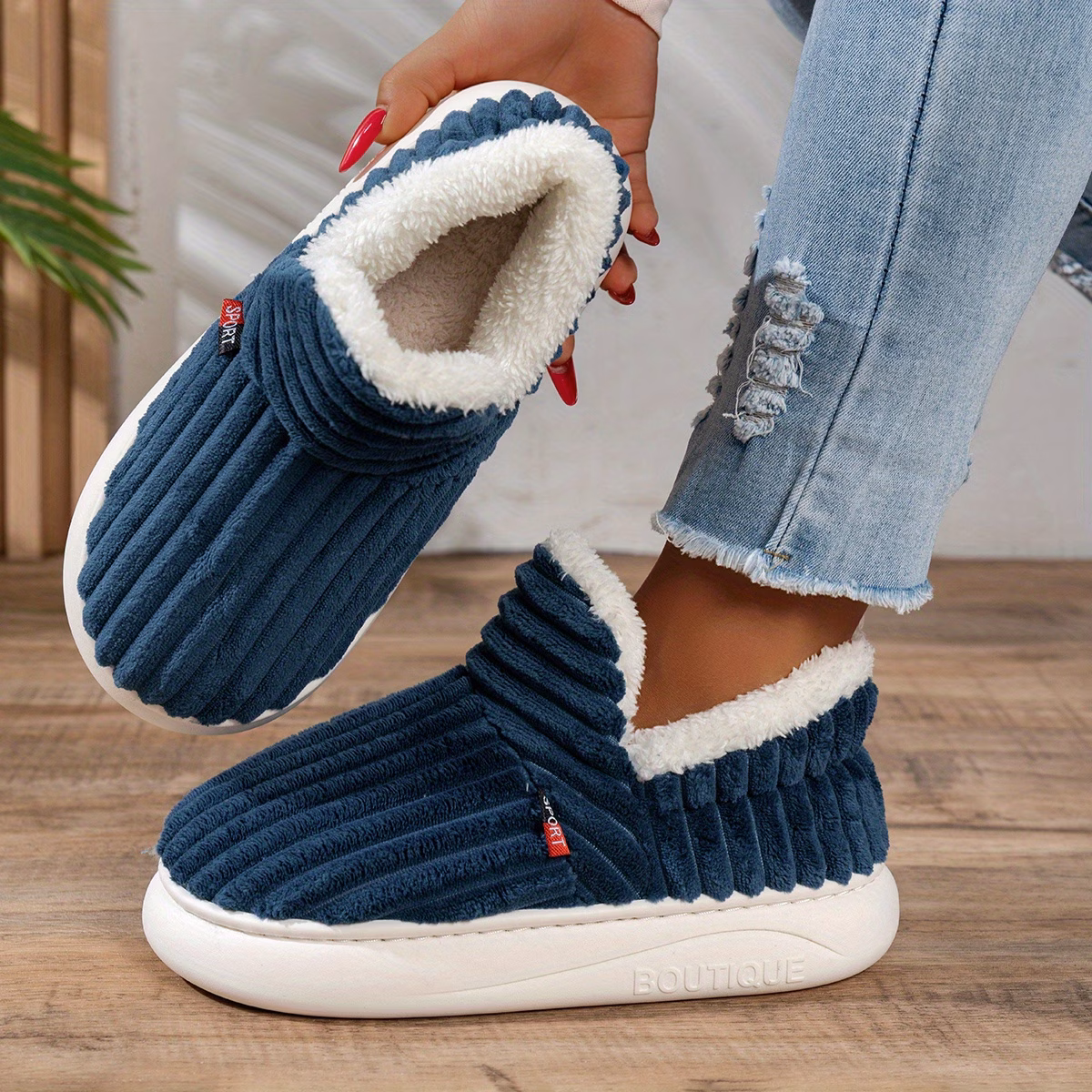 chaussures dintérieur dhiver pour femmes à semelle épaisse et doublure en peluche, style nouveau transfrontalier, chaussons pour hommes avec talon, chaussures pour femmes Détails du produit 11