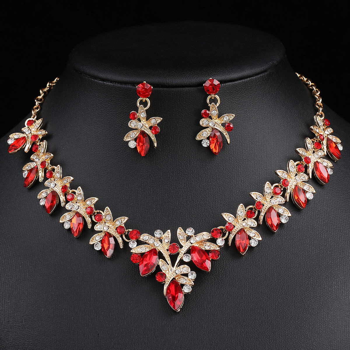 Ensemble de bijoux magnifique 3 pièces pour mariée, comprenant des boucles d'oreilles et un collier bleus, bijoux de mode pour femmes avec strass brillants, additions élégantes et exagérées pour tous les jours, parfaits pour les mariages, banquets, bals, fêtes, cadeaux de bijoux exquis