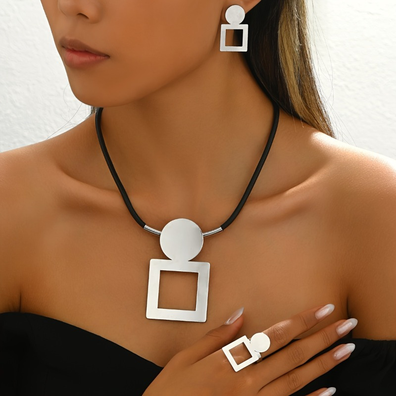 

4pcs Chic Women's Jewelry Set - Geometric Hollow Square Pendant With Black Rope Necklace, Matching Earrings & Ring - Alloy , Ideal For & Celebrations, Vintage Jewelry