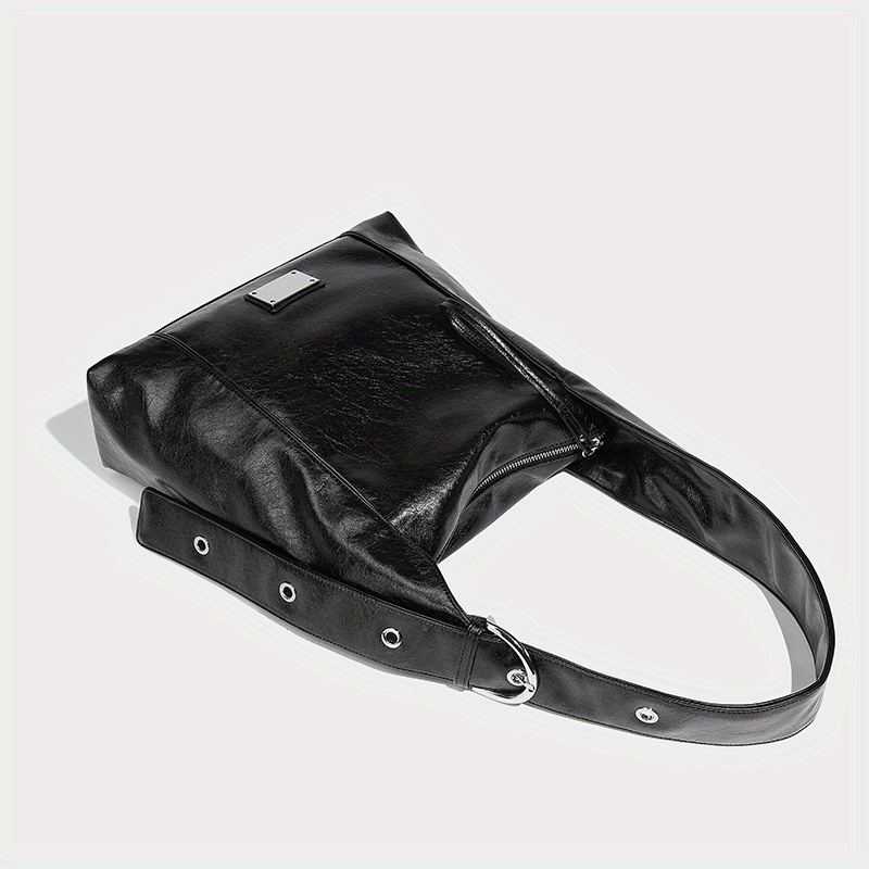 Vintage Style Shoulder Bag for Women with Metal Tag Embellishment