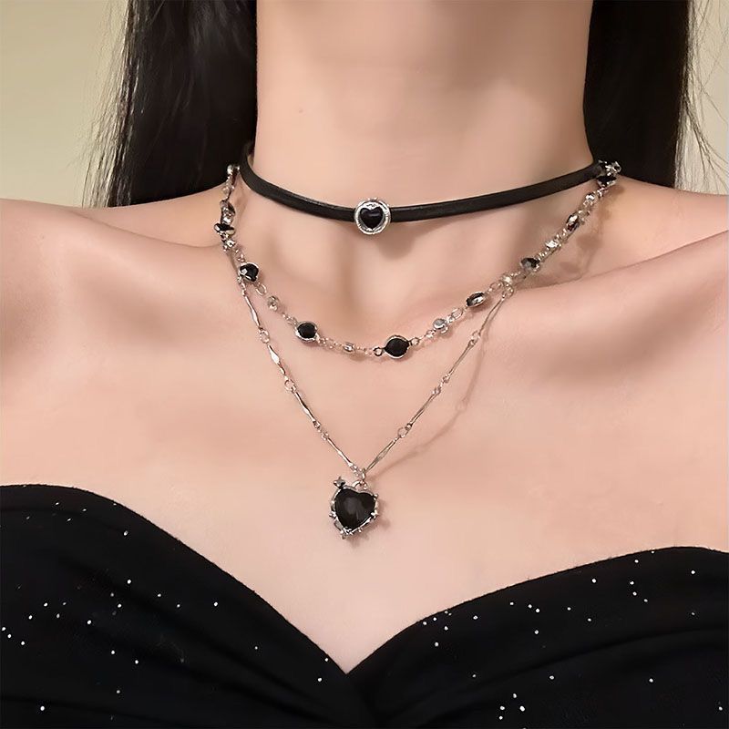 TEMU Spicy Little Wild~ Collier style doux et cool avec pendentif cœur, chaîne de clavicule, ras du cou, chaîne de pull, chaîne de cou pour femme