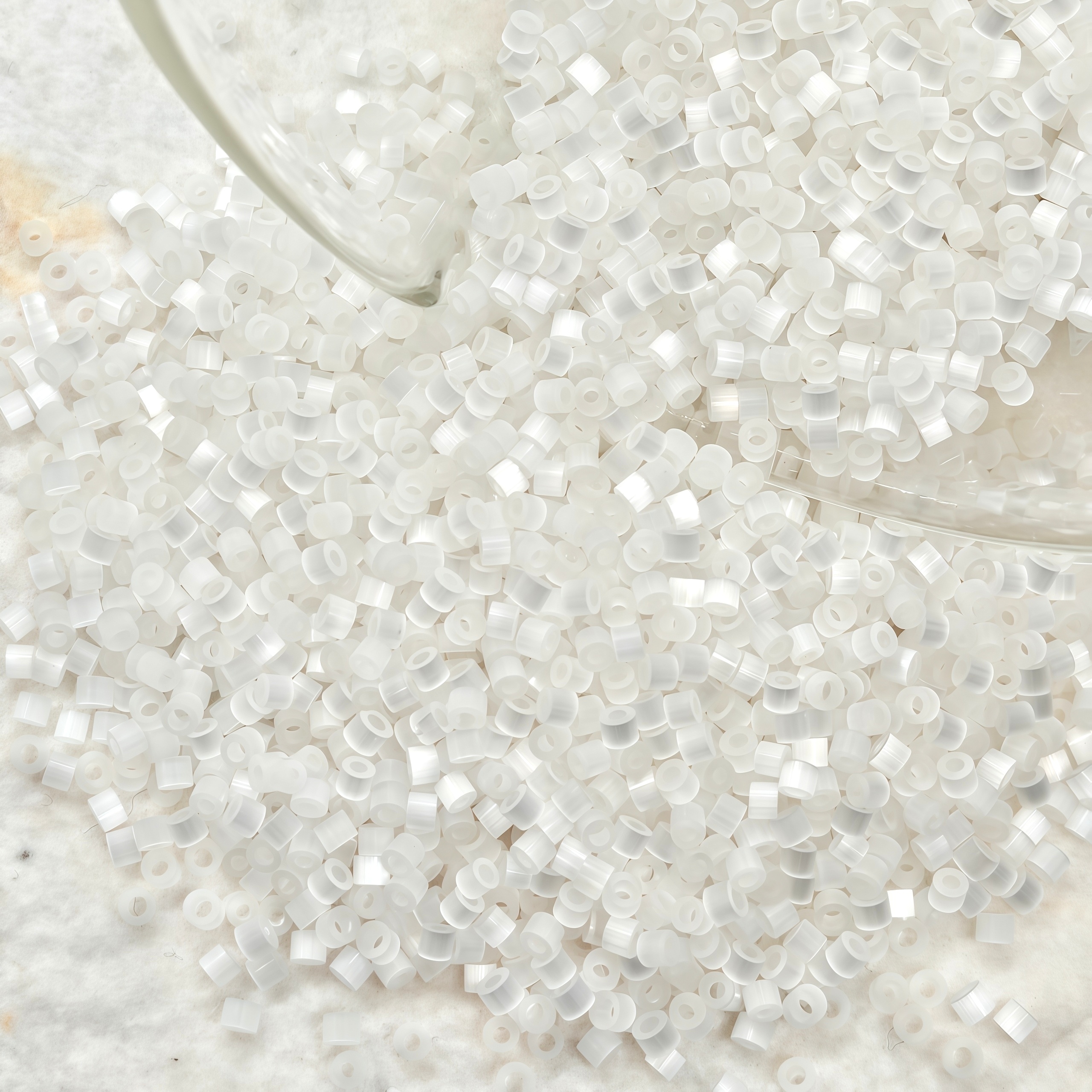 TEMU Kit di perline, perline di vetro da 1,6 mm, 900 pezzi/5G, perline distanziatrici di vetro, adatte per braccialetti, collane, cavigliere a , per