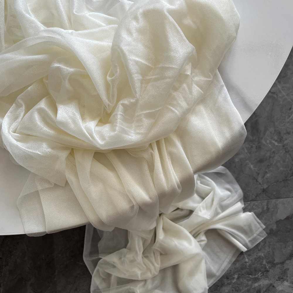 TEMU 1pc Atmosphere! 70x180cm/27.56x70.87in Ivory Tulle Flowing Table Runner, Bohemian Style Tablecloth, Bright Chiffon Rectangular Long Light