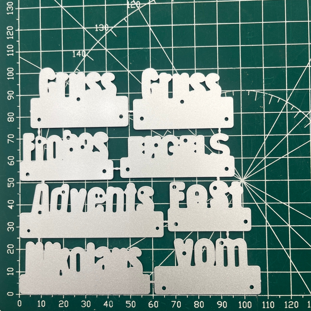Image of New Small Metal Cutting Dies For Christmas Cards, Scrapbooking, And Paper Crafts, Including Knives, Dies, And Templates