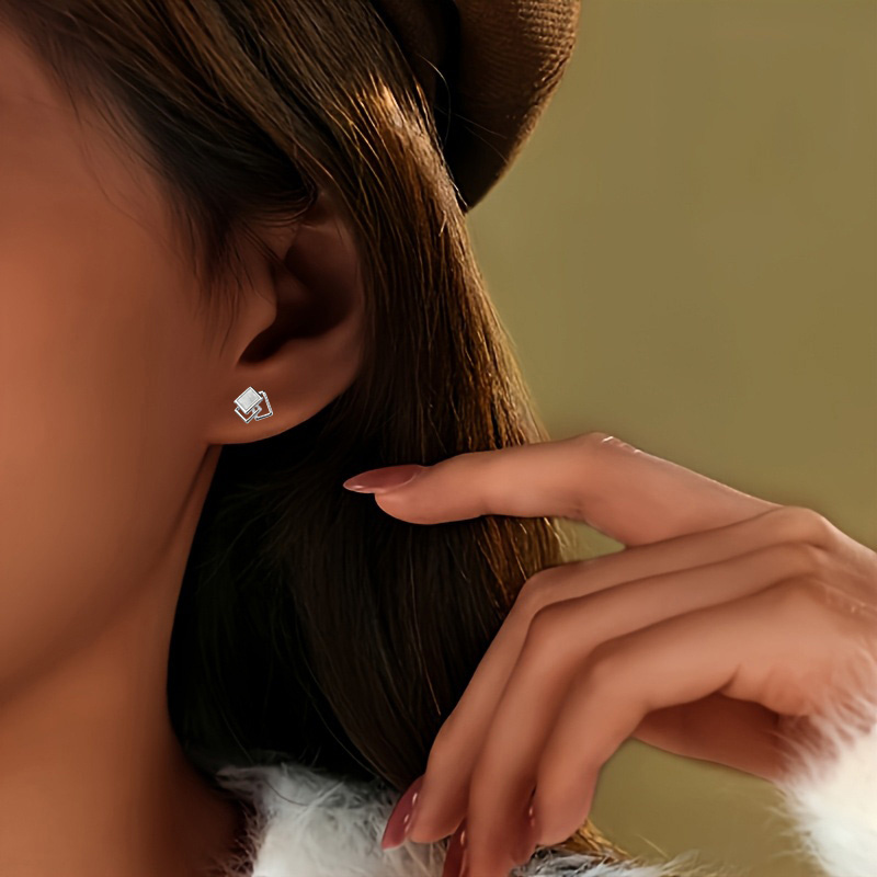2pcs Women's Retro Geometric Square Stud Earrings, Gift for Friends