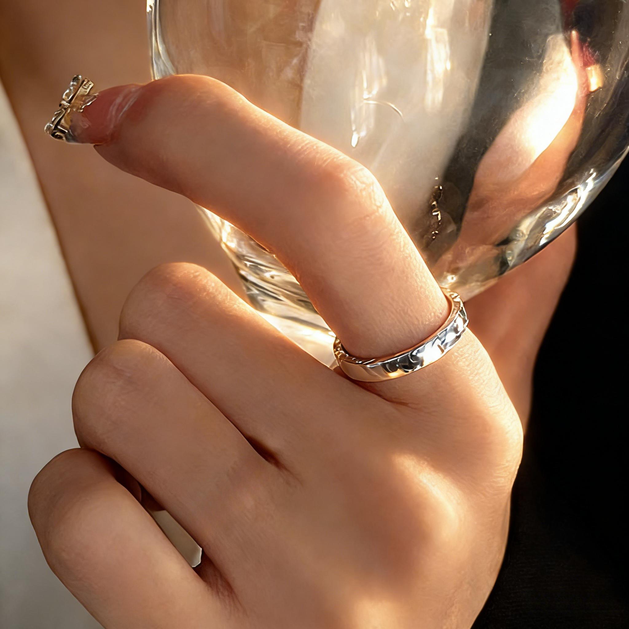 Women's Crushed Ice Open-Ended Couple's Ring