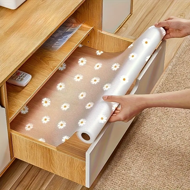 Eine Rolle Haushalts-Trennmatten mit den Maßen 30* cm, mit einem hochwertigen Anti-Rutsch-Design. Ideal für Küchenschränke, zeigt moderne Muster und wird aus wasserdichtem Aufbewahrungspapier