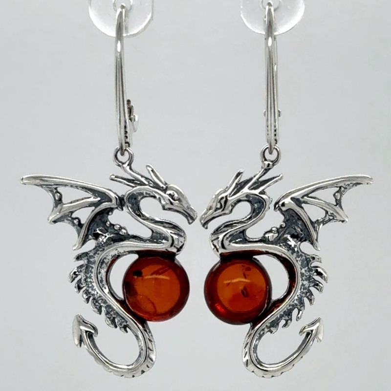 Women's Creative Retro Dragon Hollow Earrings, Silvery Color