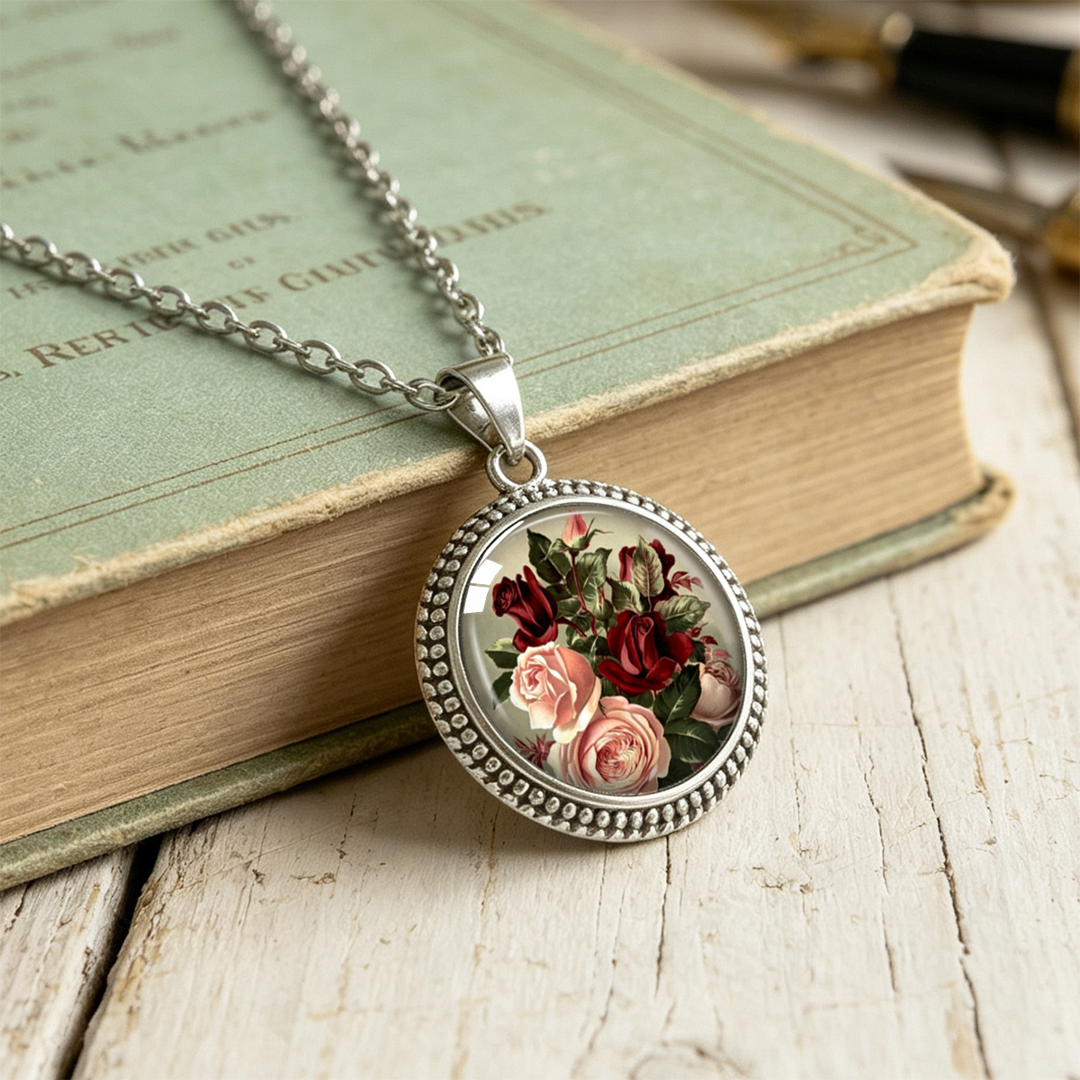 European Classical Rose Bouquet Printed Round Pendant Necklace, Valentine's Gift