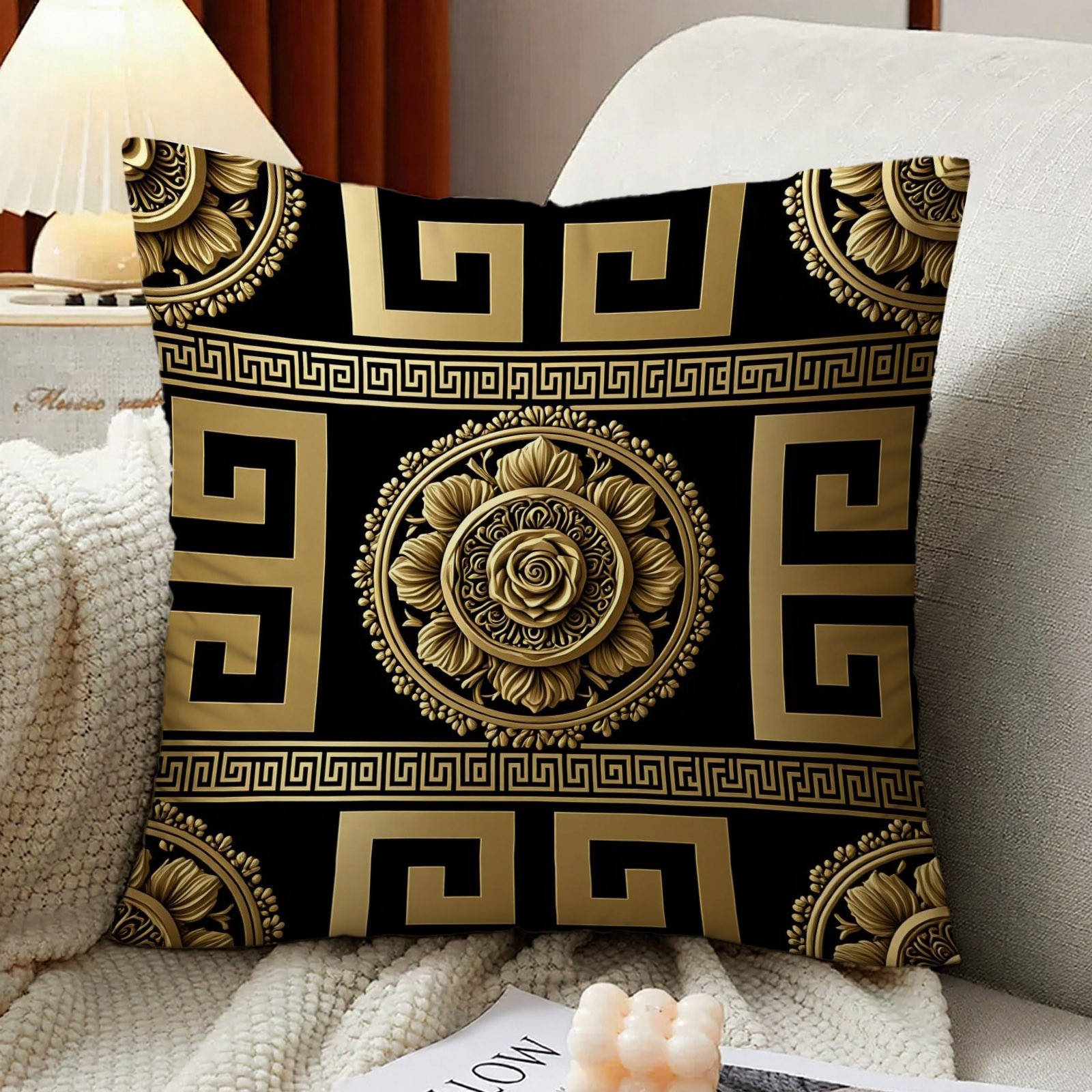 TEMU de cojín decorativa individual con un lujoso estampado de cara de un diseño geométrico floral dorado, que mide 17.72 pulgadas por 17.72 pulgadas
