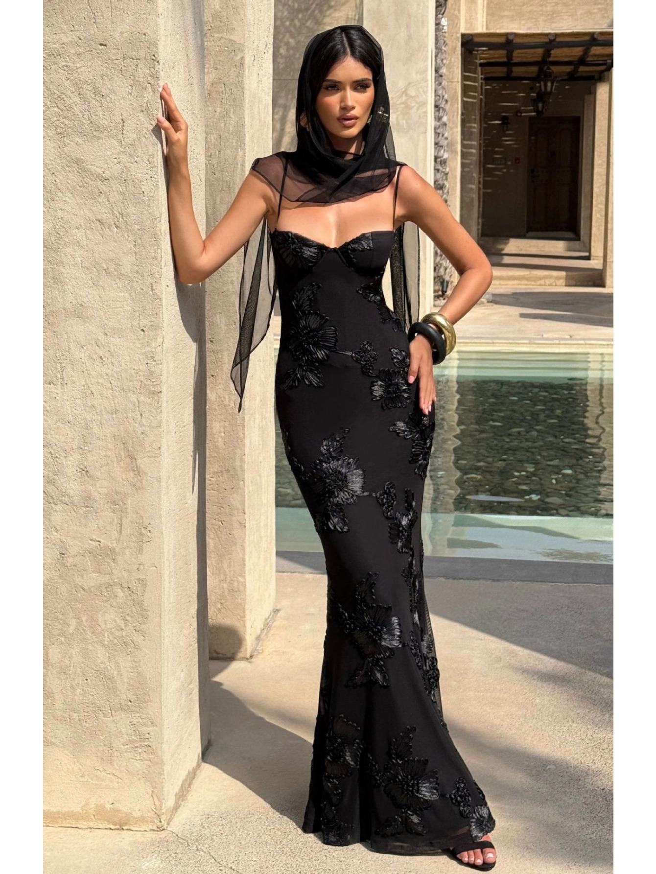 knee length elegant navy blue dress Navy Blue Velvet Knee Length Simple Bridesmaid Dresses, Short Blue Velvet  Prom Dresses with Beadings main image 0