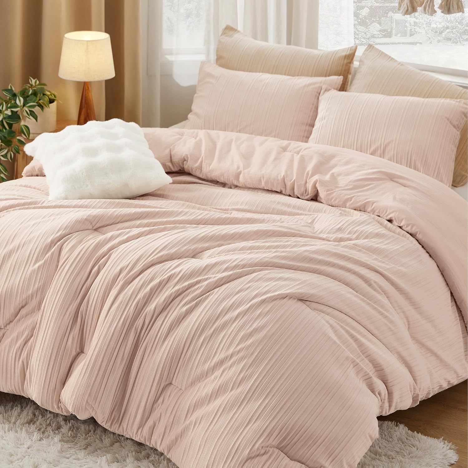 

Cozy Comforter Fluffy King Comforter Set, Warm Luxury Fuzzy Bedding Set Bed Set For Winter, Christmas Decorations.