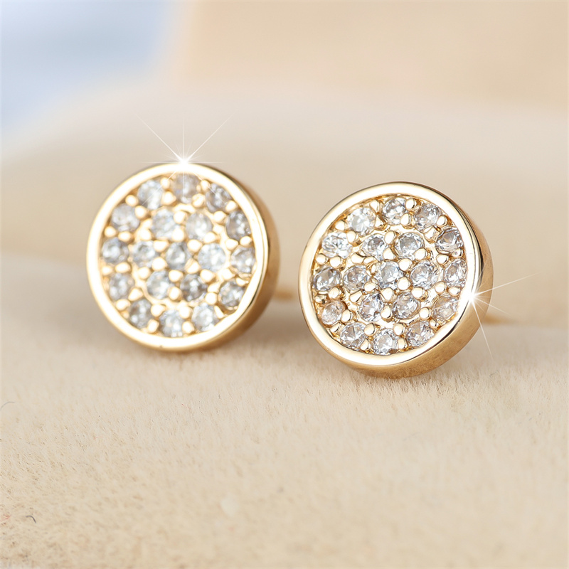 TEMU Paire de petites boucles d'oreilles dorées exquises avec synthétique blanche, coupe ronde, pour les quotidiens, les fêtes et