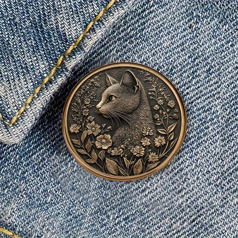 TEMU 1pc Elegant Gray & White Floral Cat Brooch Pin - Alloy Resin Round Badge With Detailed Flower Patterns For Jackets, Jeans, Bags, Shoes - Accessories, Vintage Jewelry Decoration, Hat , Detailed