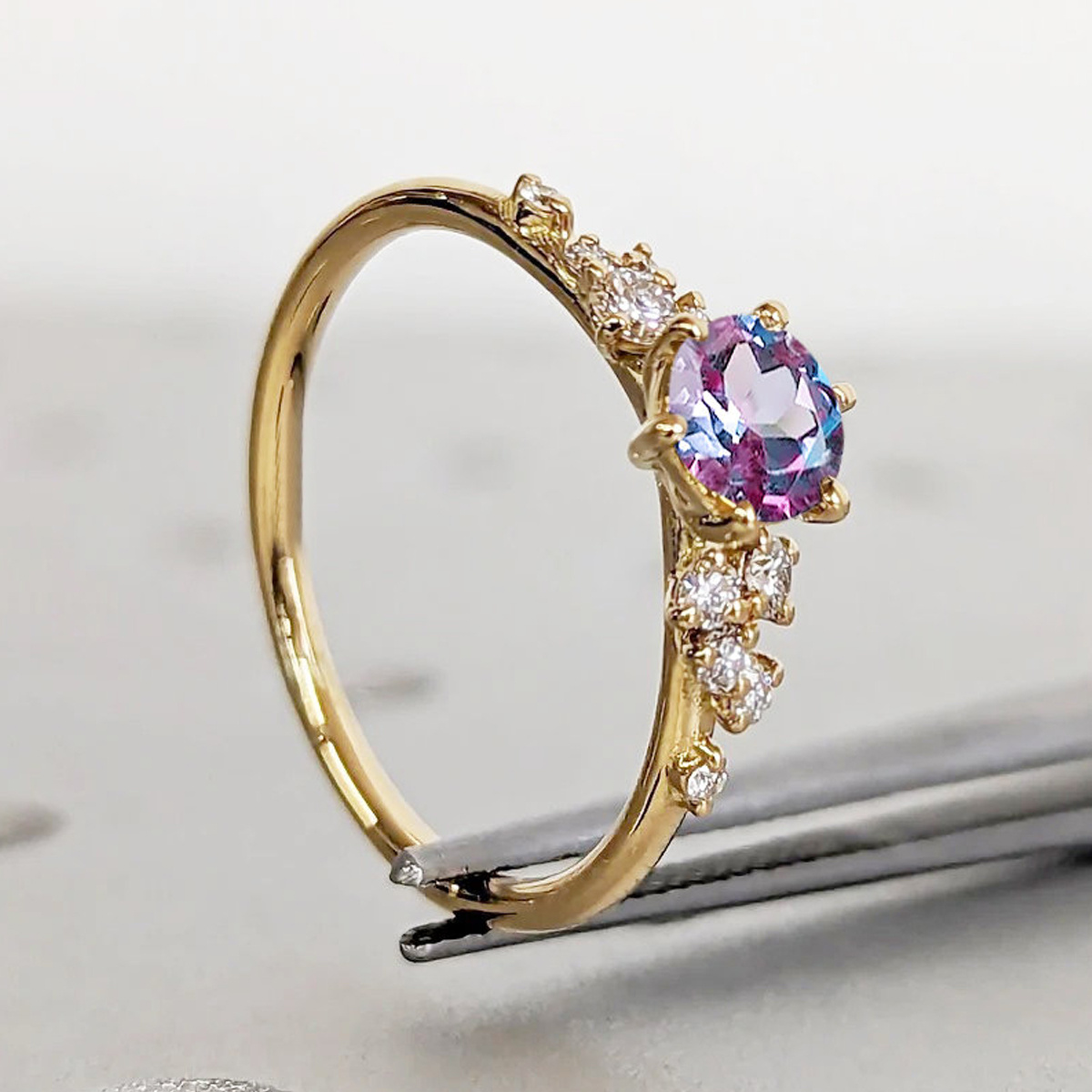 Women's Elegant Cubic Zirconia Ring, Valentine's Day Gift