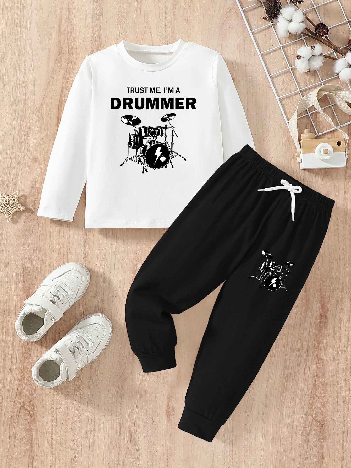 43ee3ca890034aac816f506fd4ea8d23 Goods