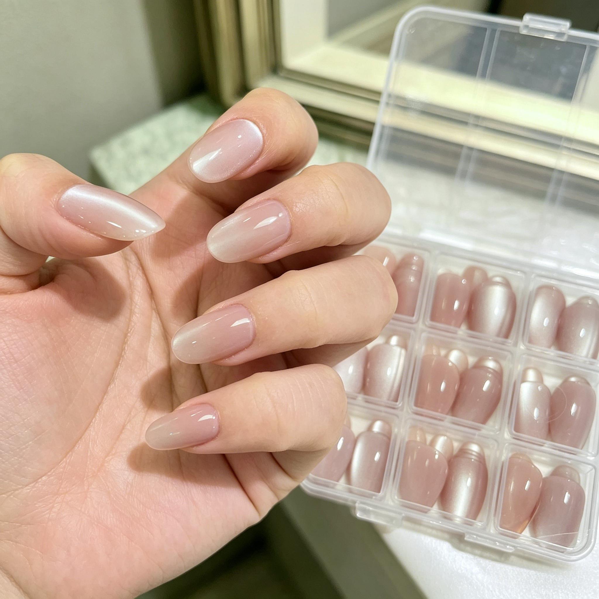 TEMU 144pcs Patchs Courts Carrés Oeil de Chat pour Nail Art, Faux Ongles Oeil de Chat Nude Brillants, Ongles Faux Oeil de Chat Brillants à Couverture