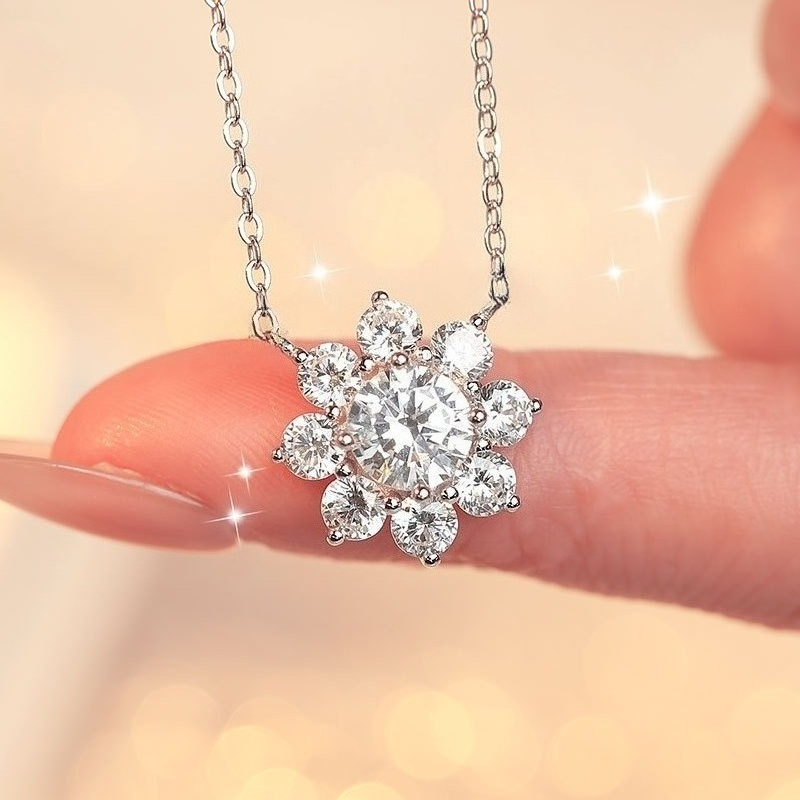 Women's 925 Silver Moissanite Sunflower Necklace