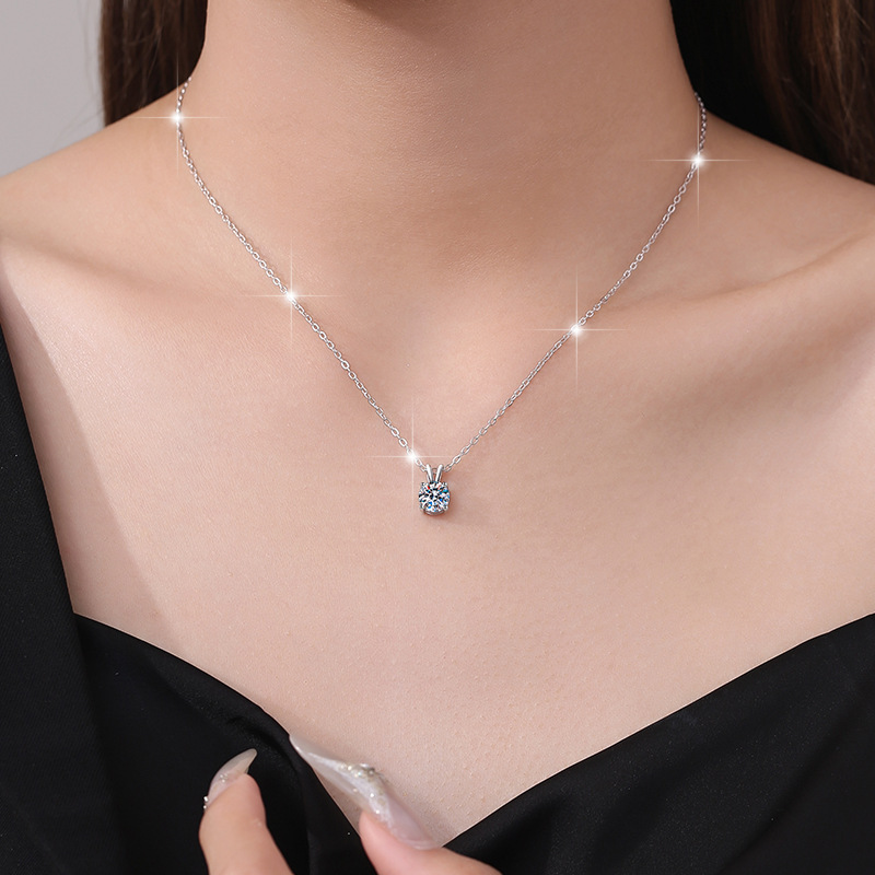 925 Silver Morganite Classic 4-Claw Necklace — Gift for Girls