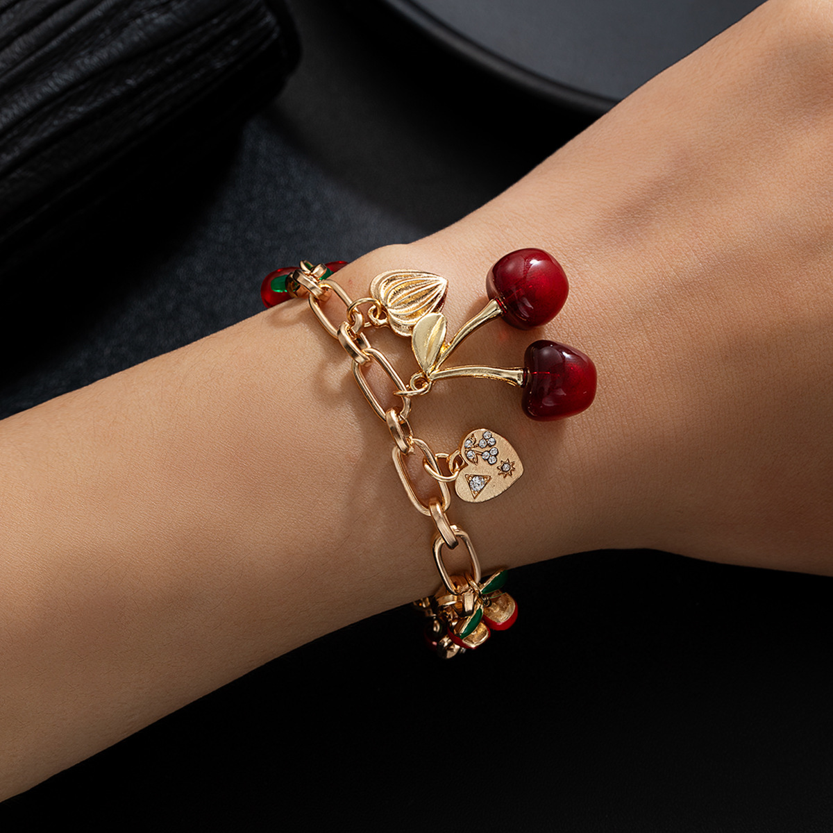 TEMU 1pc Women' Adjustable Cherry & Bow Bracelet - Cherry Alloy Peach Heart Pendant, Cute Cherry,, Casual Attire - & Versatile For - Accessory ( Look)