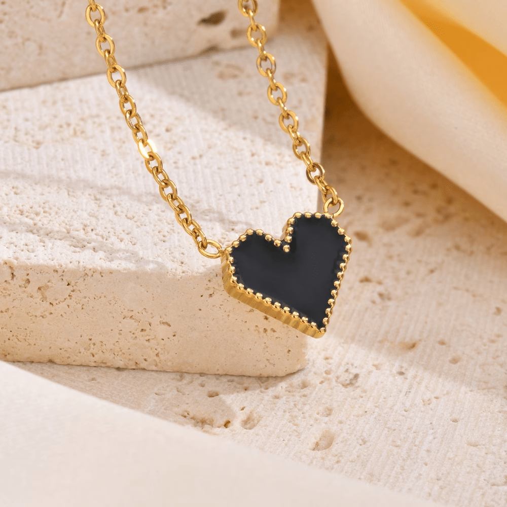 LUXU Adjustable Golden Thin Chain Necklace with Heart Pendant