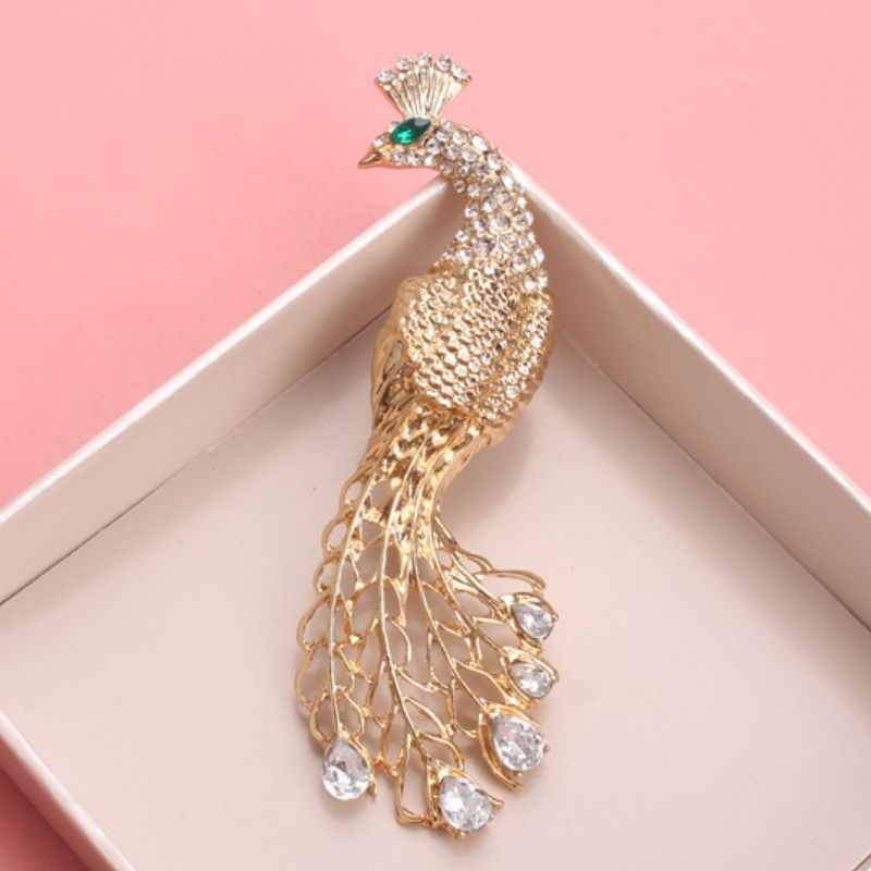 Luxury Golden Pearooster Brooch With Rhinestone - Elegant Animal Theme For Formal Occasions