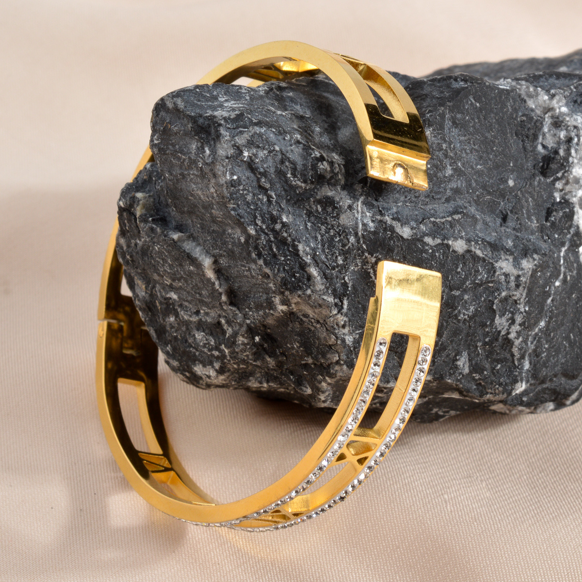 18K Golden Plated Hollow Roman Numeral Bangle Bracelet