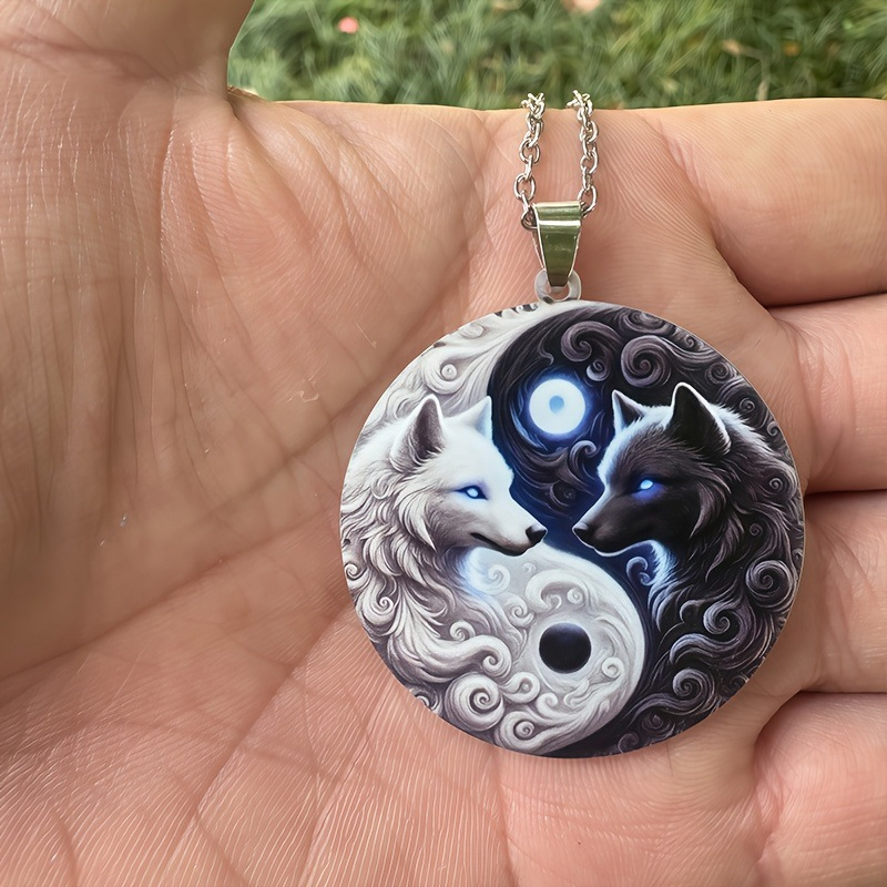 TEMU 2025 New Stylish And Men's Pendant Necklace With A , Featuring A Retro Tai Chi Yin Yang With Double And Queen. An Ideal Gift For Girls And Women