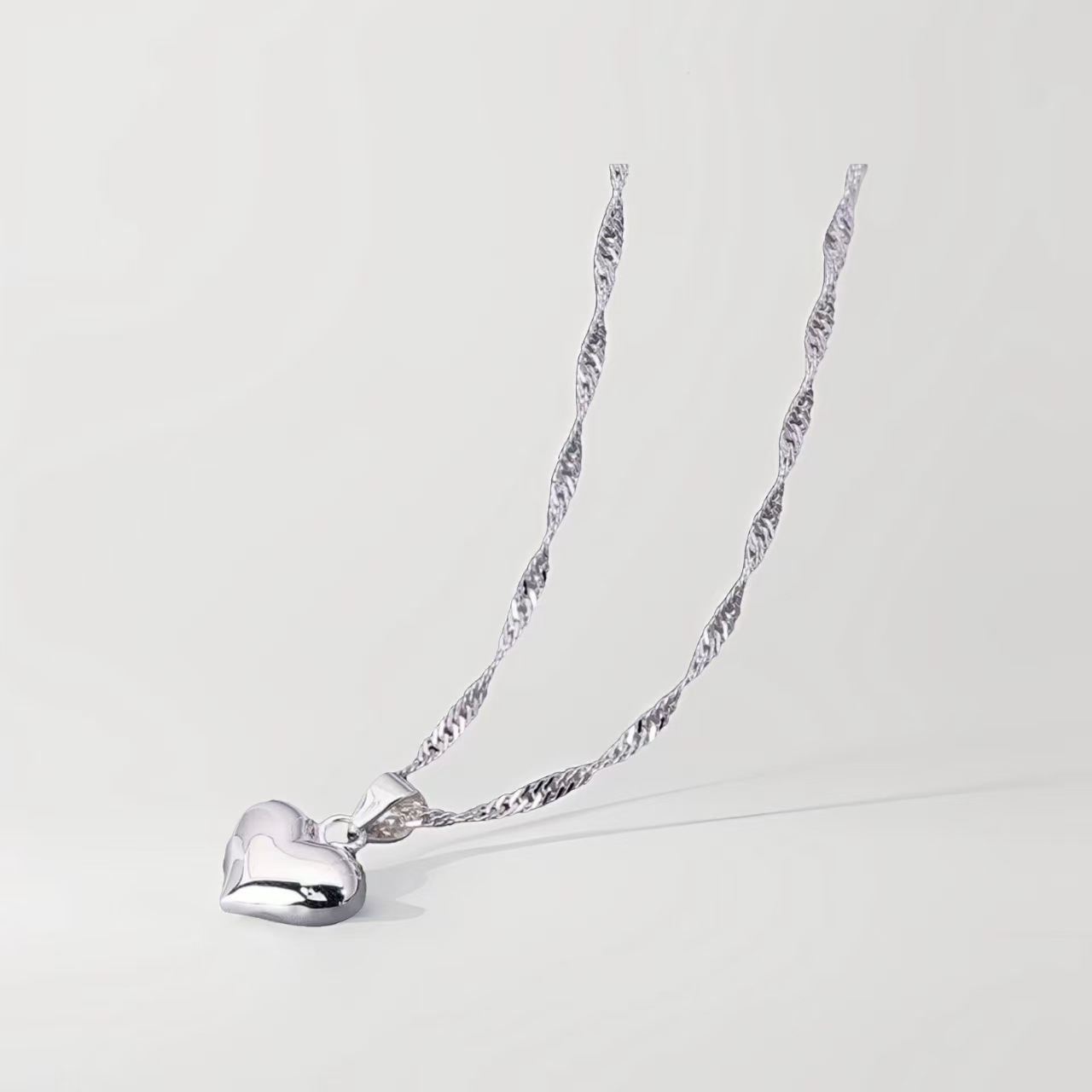 925 Silver Wave Chain Heart Pendant Necklace