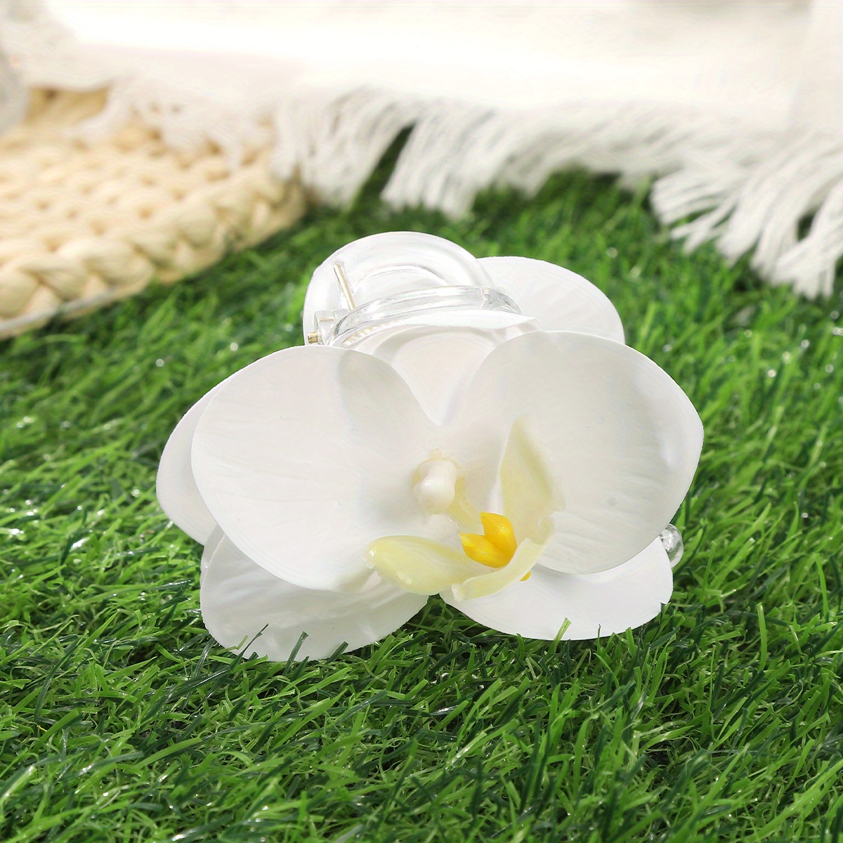 Image of 1pc Boho Flower Hair Claw Clip, Sweet Seaside Vacation Hair Clip For Women Travel Outfit