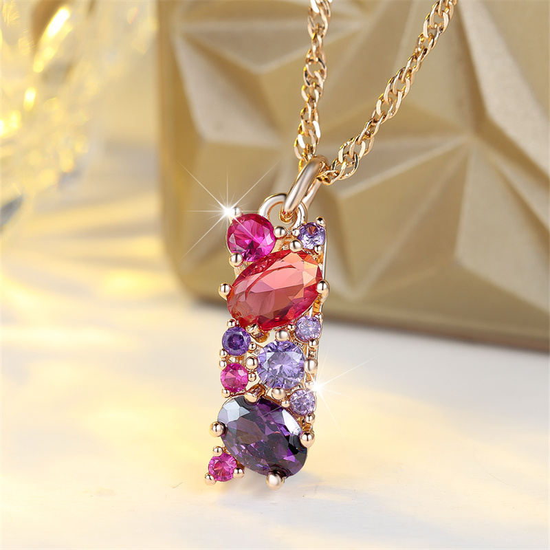 TEMU 1 collana con pietre sintetiche in e viola, che rappresenta uno stile accademico raffinato ed elegante, perfetta per un look da festa facile e