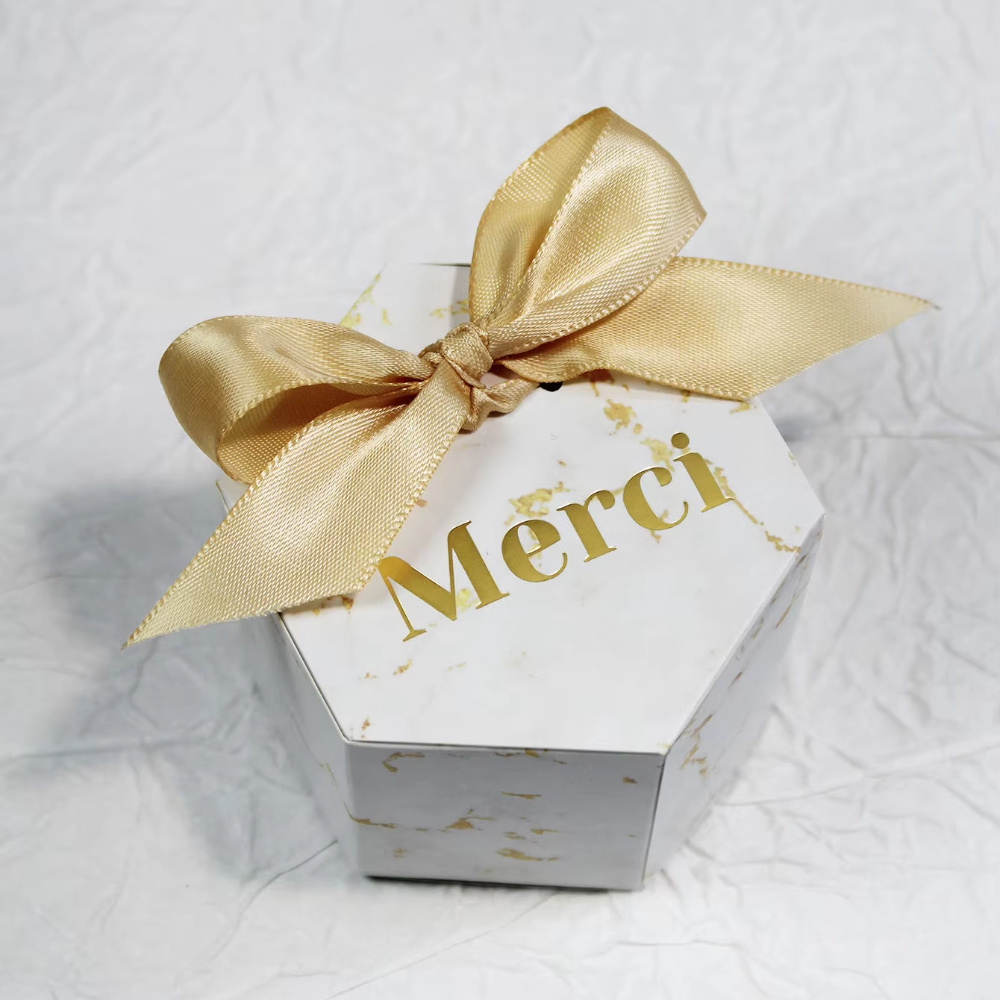 TEMU Regalo /Lui 20pcs Scatola Regalo Esagonale Mini con Testo "" in Foglia Oro, Design , Nastro di Raso Elegante, Scatola per Matrimoni, Compleanni,