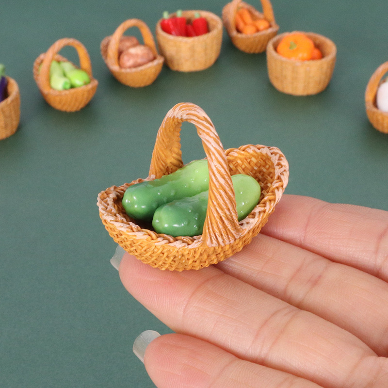 2pcs dollhouse accessories, dollhouse vegetable basket, play house
