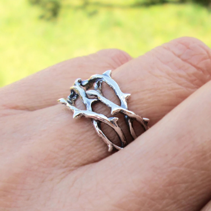 E-shop Statement-Ring mit Vintage-Stacheldraht-Design, Dornenring für Gothic-Punk-Schmuck