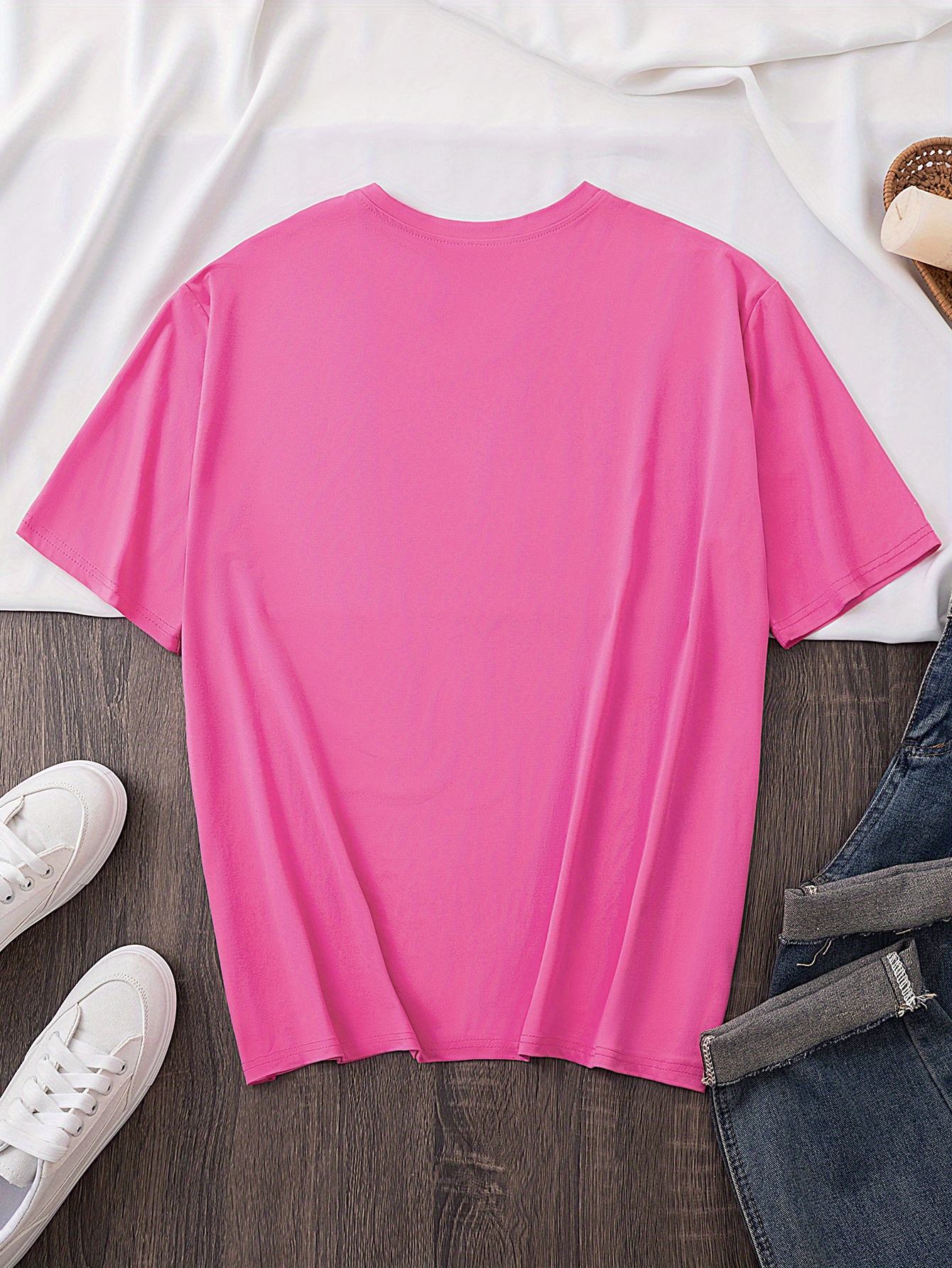 Women's Elegant Round Neck Short-Sleeve T-Shirt - Vibrant Red with White Calvin Monogram Print, Soft Fabric, Casual Versatile Top for Spring & Summer, Machine Washable, Casual Attire, Stylish Letter Print, Comfortable Fit