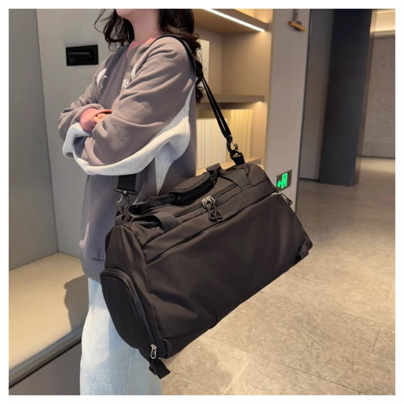 Gran Capacidad Bolsa de Gimnasio y Viaje - Convertible en Mano, Hombro o Mochila con Cierre de Cremallera - Equipaje Ligero y Duradero para Mujeres/Hombres, Negocios, Vacaciones, Yoga, Gimnasio - Compartimento Principal Espacioso & Organizador Frontal - Bolso Diario, Escapada de Fin de Semana, Diseño Minimalista, Correas Ajustables, Tote Portátil, Para Viajeros Frecuentes, Equipo Deportivo, Versátil, Costuras Reforzadas, Estilo Activo