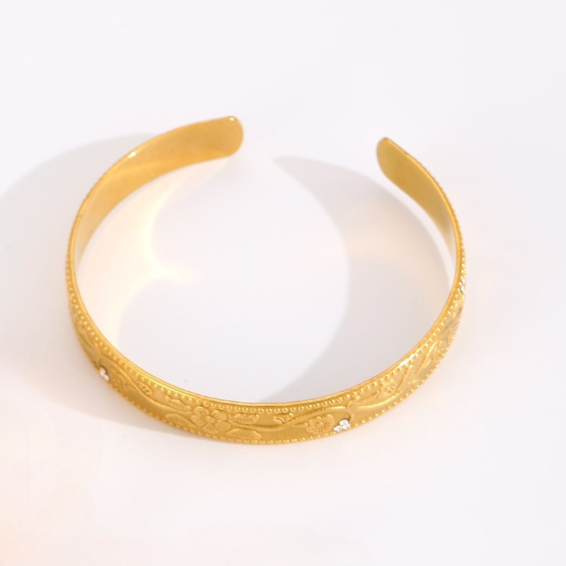 Women's High-end Stainless Steel Simple Pattern Open Bangle Bracelet