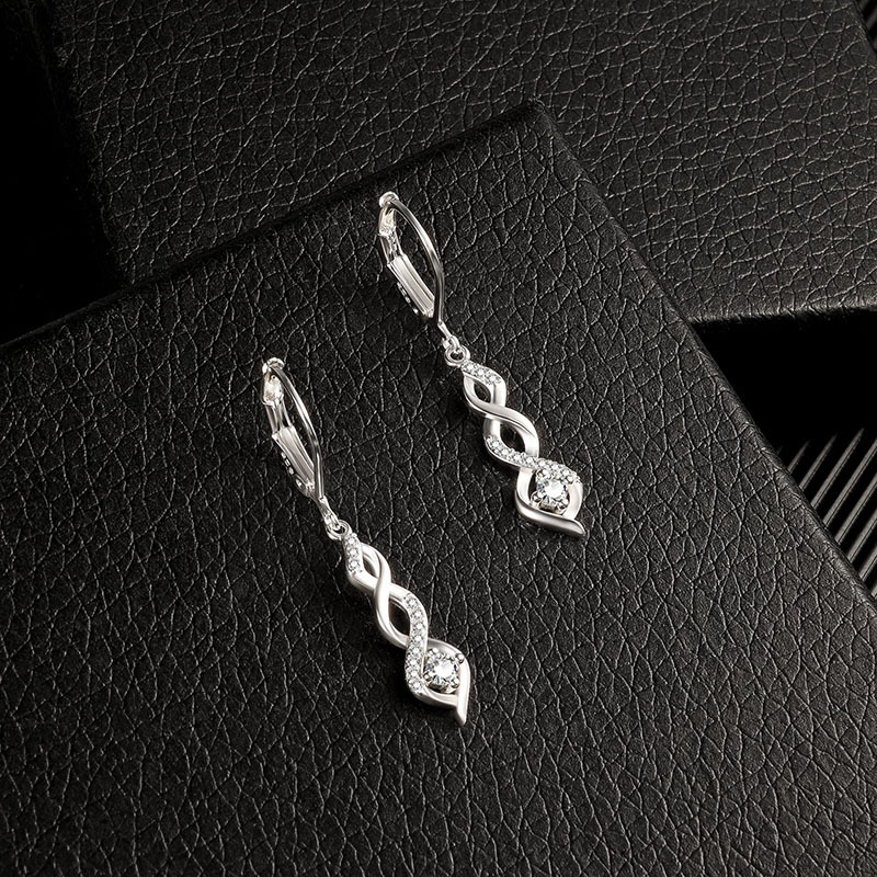 E-shop Synthetische Zirkonia Doppel-Linien Spiral Ohrhänger, elegante, luxuriöse Mode-Ohrringe. Ein trendiges Geschenk für Freunde. Geeignet für den