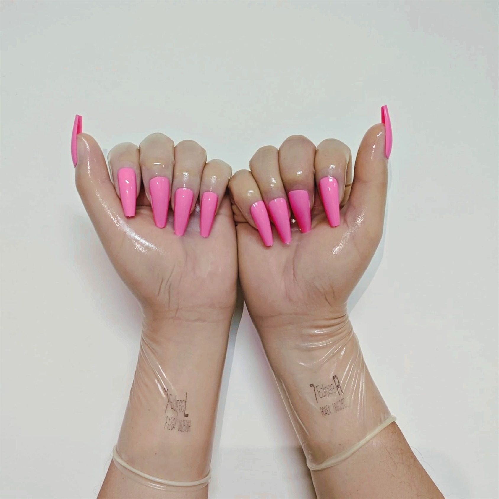 Transparent Latex Gloves From Malaysia With Fingernail Design, Unisex Oil-gloss Latex Gloves For Cosplay, Stage Shows, And Party Styling Enhancements