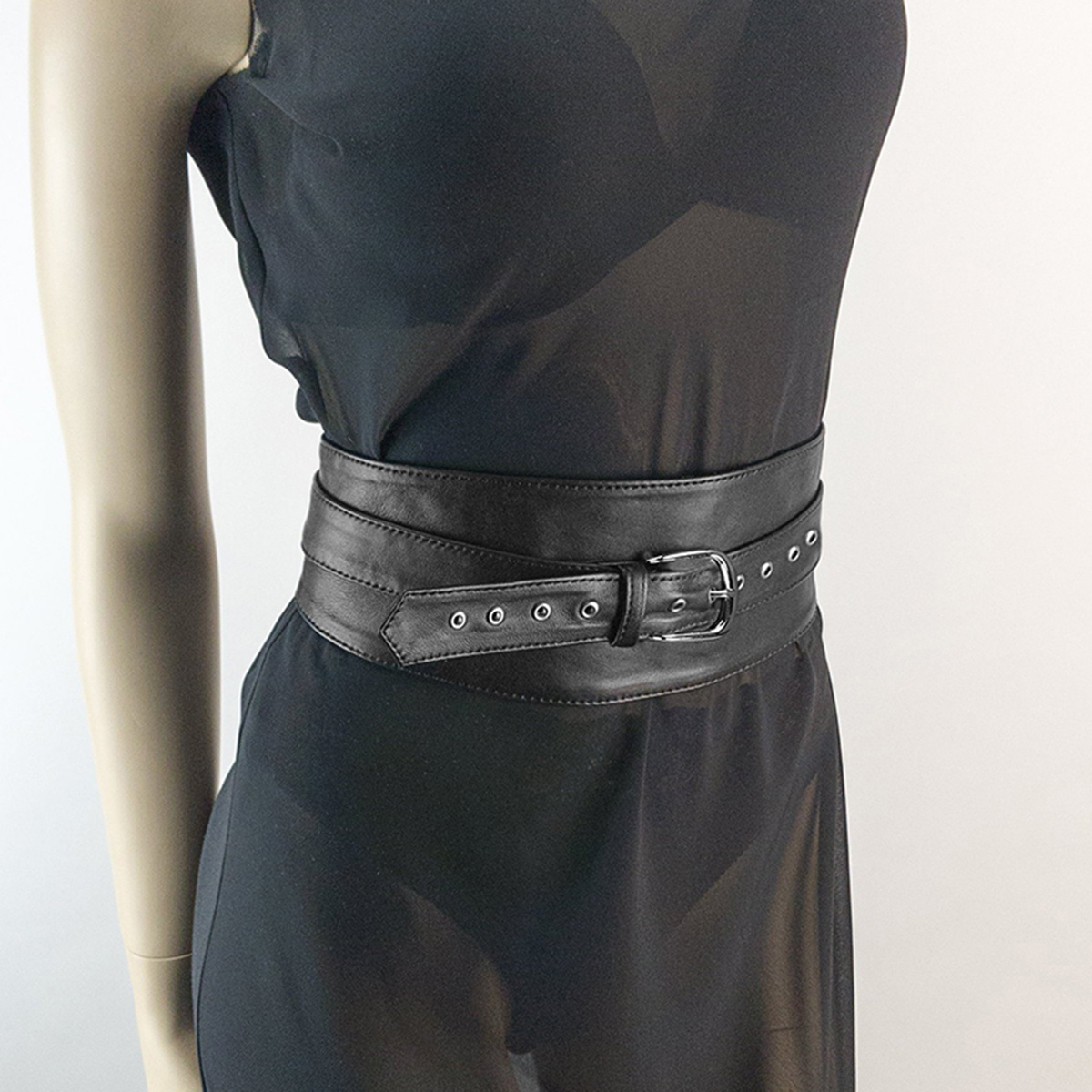 

Ceinture Noire Style Punk Y2K pour Femmes avec Détails de Rivets, Boucle Ajustable & Détails d'œillets - Accessoire de Mode Polyvalent pour Sorties Décontractées, Fêtes et Tenues Casual, Ceinture