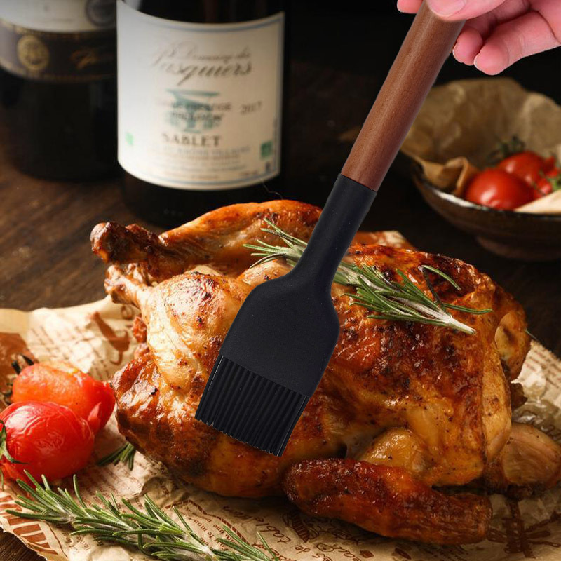 Heat-Resistant Silicone Baking & Grilling Brush with Wood Handle & Hang Hole - Non-Stick Pastry Brush Suitable for Butter, Oil, Sauces - Ideal for Pancakes, Waffles, Cakes, BBQ,, Grill - Cooking Brush (Heatproof)