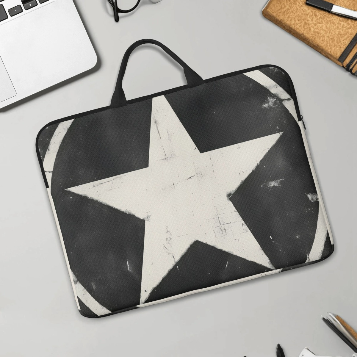 Black and White Five Star Pattern Laptop Sleeve Case